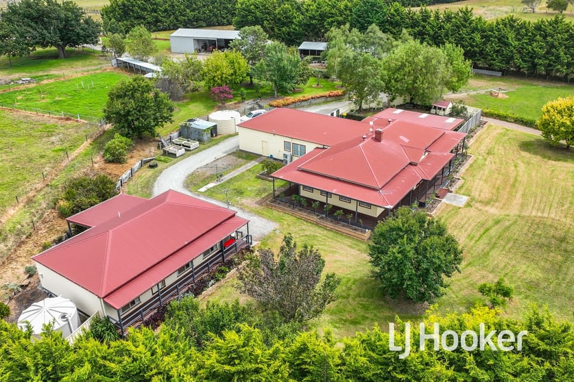 Click to view all images 245 Gleeson Road Tynong VIC 3813 - Image 1