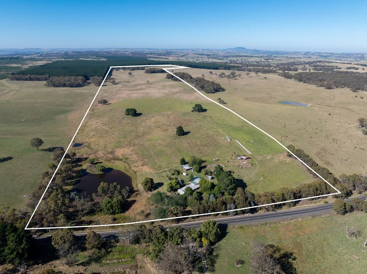 Click to view all images 2439 Mitchell Highway Vittoria NSW 2799 - Image 2