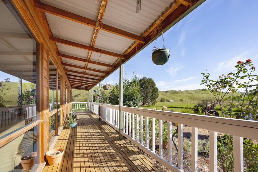 Click to view all images 319 Coles Road Woodfield VIC 3715 - Image 3