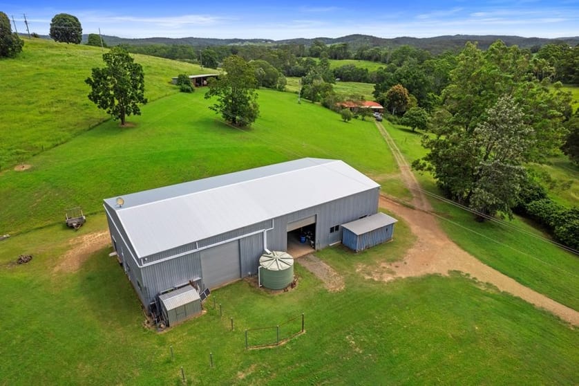 Click to view all images 204 Treeby Road Wilsons Pocket QLD 4570 - Image 3
