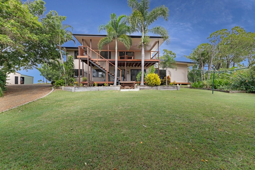 Click to view all images 103 Jacks Road Horse Camp QLD 4671 - Image 3
