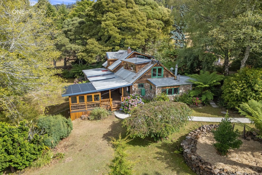 Click to view all images 250 Masons Road Wilmot TAS 7310 - Image 1