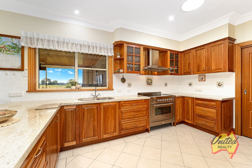 Click to view all images 140 Wire Lane Cawdor NSW 2570 - Image 3