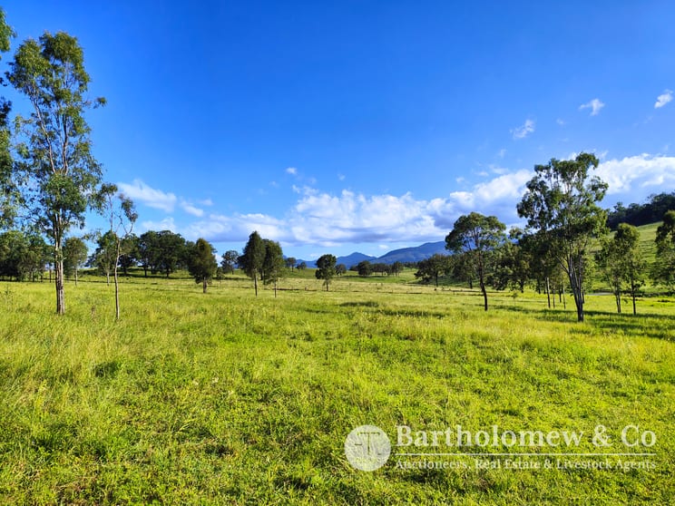 Click to view all images 1800 Boonah Rathdowney Road Croftby QLD 4310 - Image 3