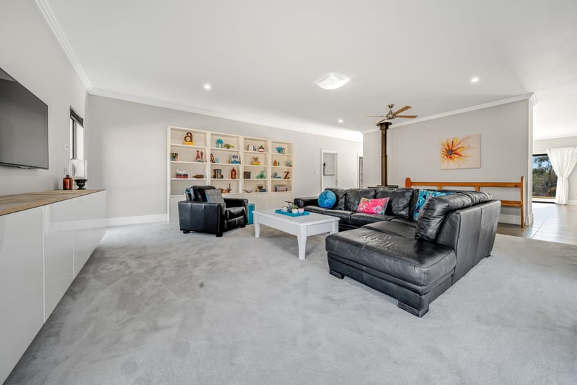 Click to view all images 7801 Kings Highway Braidwood NSW 2622 - Image 3