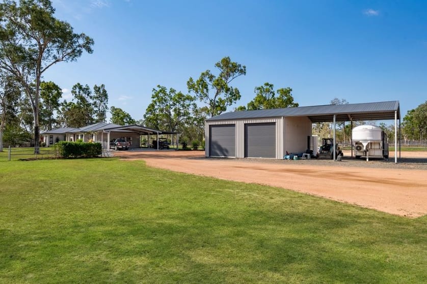 Click to view all images 69 Mountview Drive Toonpan QLD 4816 - Image 3