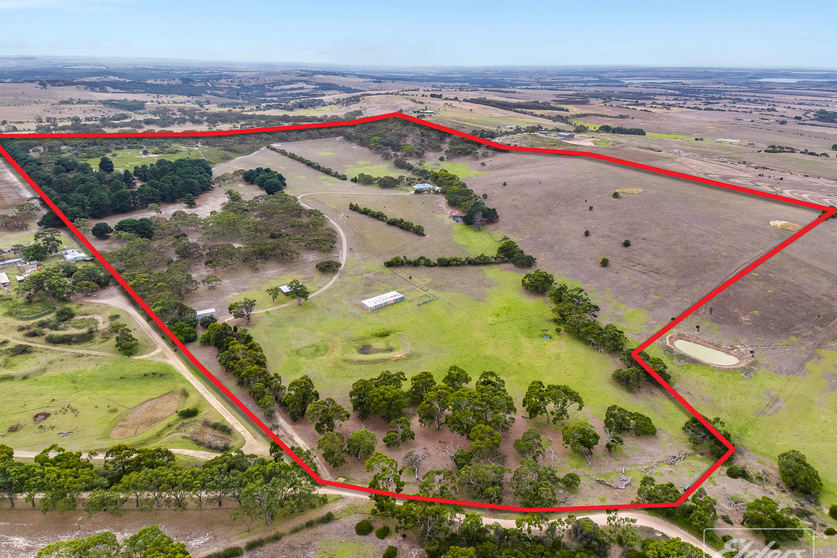 Click to view all images 410 Glenford Gully Road Middleton SA 5213 - Image 3