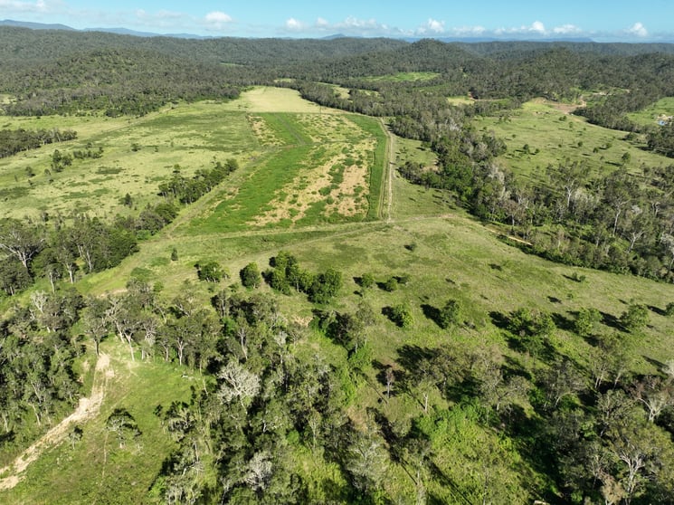 Click to view all images Pinevale QLD 4754 - Image 2