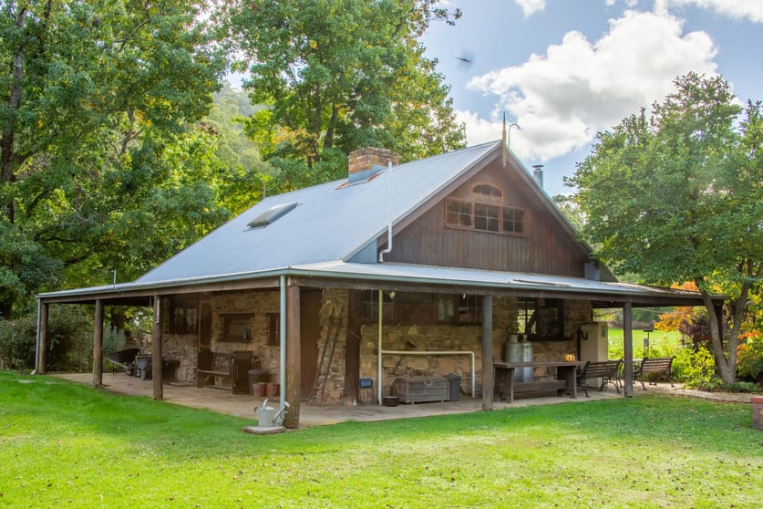 Click to view all images 326 Upper Dargo Road Dargo VIC 3862 - Image 3