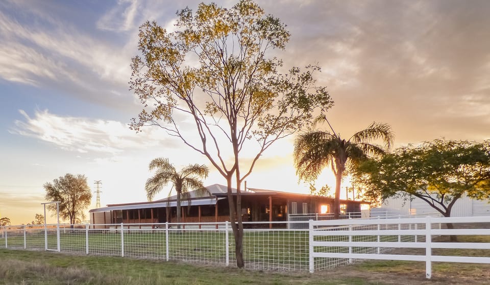 Click to view all images 123 Warooby Lane Roma QLD 4455 - Image 1