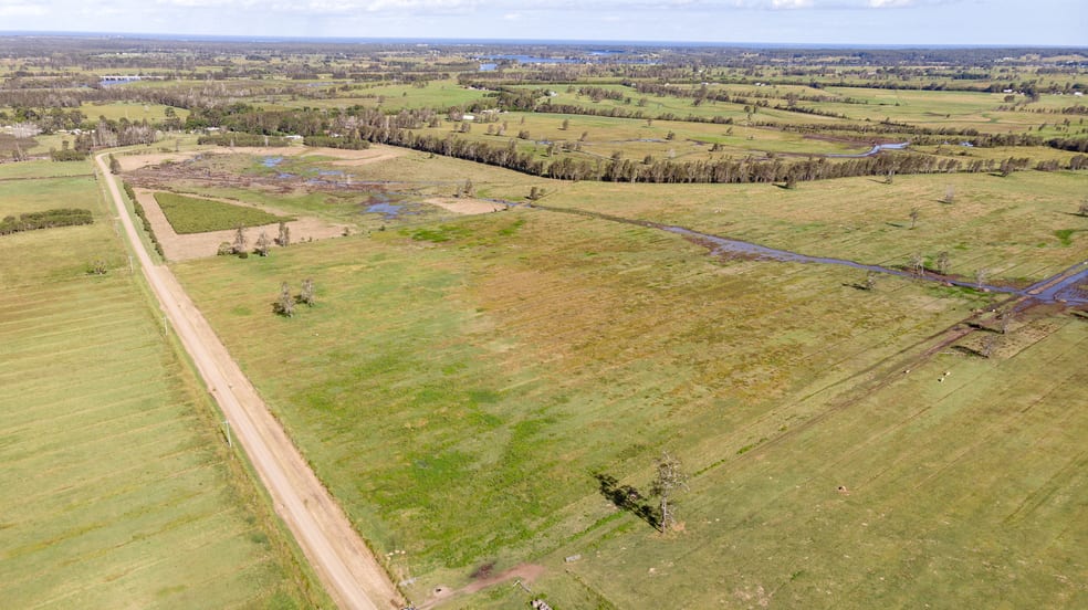 Click to view all images 213a North Moto Road Moto NSW 2426 - Image 3