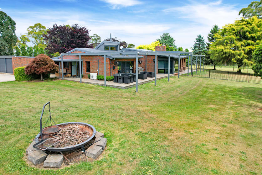 Click to view all images 244 Dawsons Track Nilma North VIC 3821 - Image 2