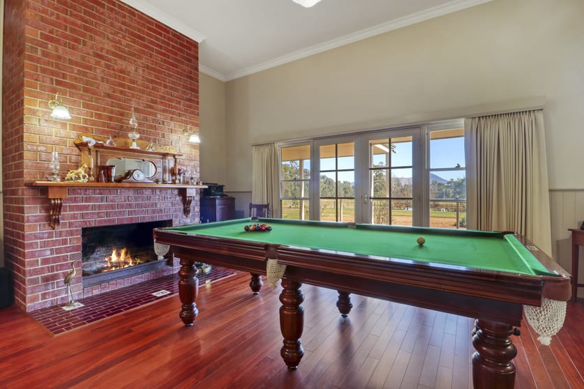 Click to view all images 69 Howes Creek Road Mansfield VIC 3722 - Image 3