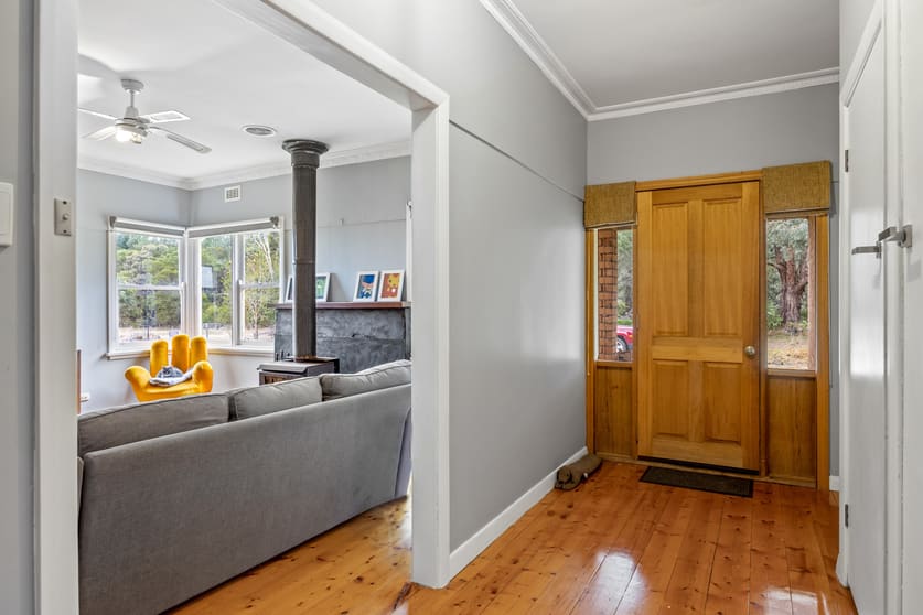 Click to view all images 79 Mount Mercer - Dereel Road Enfield VIC 3352 - Image 3