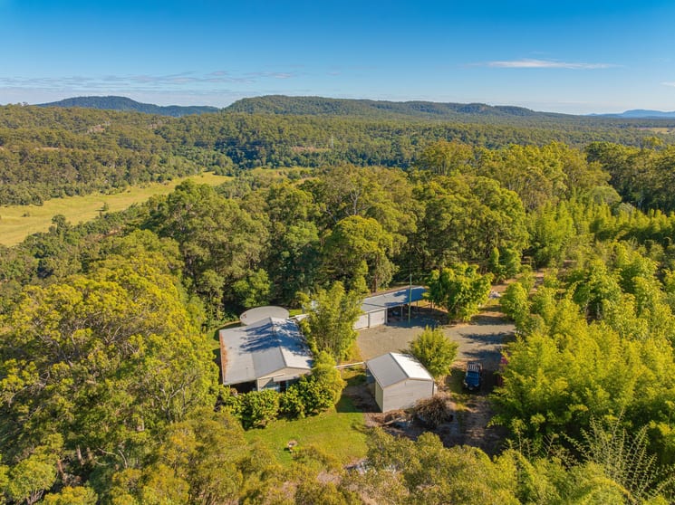 Click to view all images 731 Fishermans Pocket Rd Fishermans Pocket QLD 4570 - Image 2