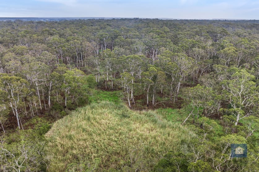 Click to view all images 225 Clifton Road Swan Marsh VIC 3249 - Image 3