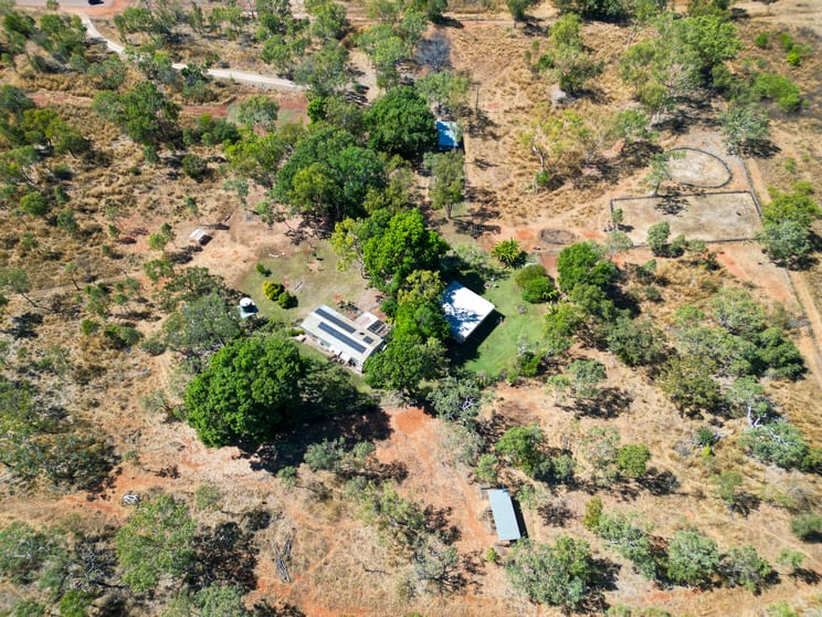 Click to view all images 80 Bray Road Katherine NT 0850 - Image 1