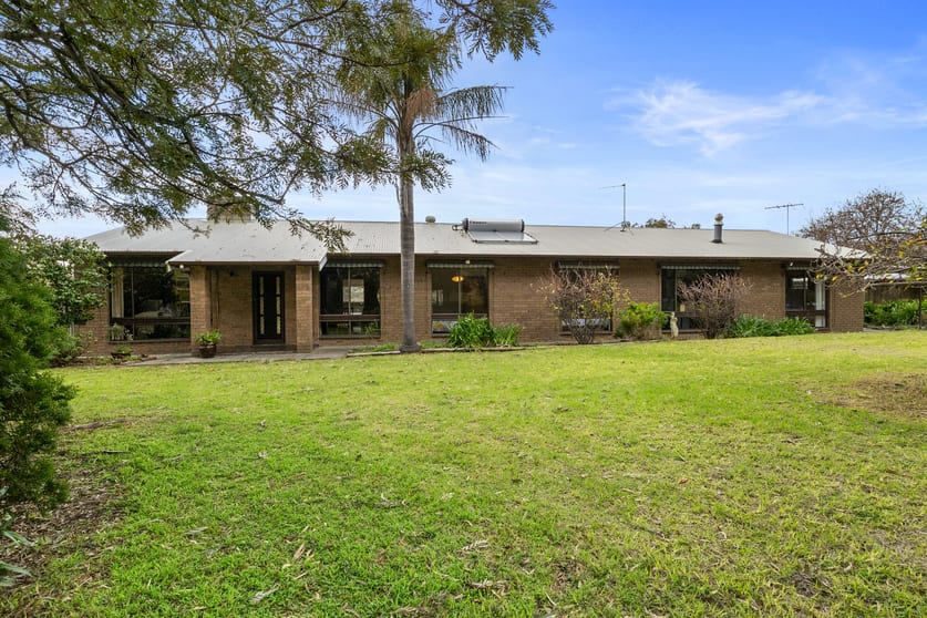 Click to view all images 252 Tonto Road Hay Flat SA 5204 - Image 3