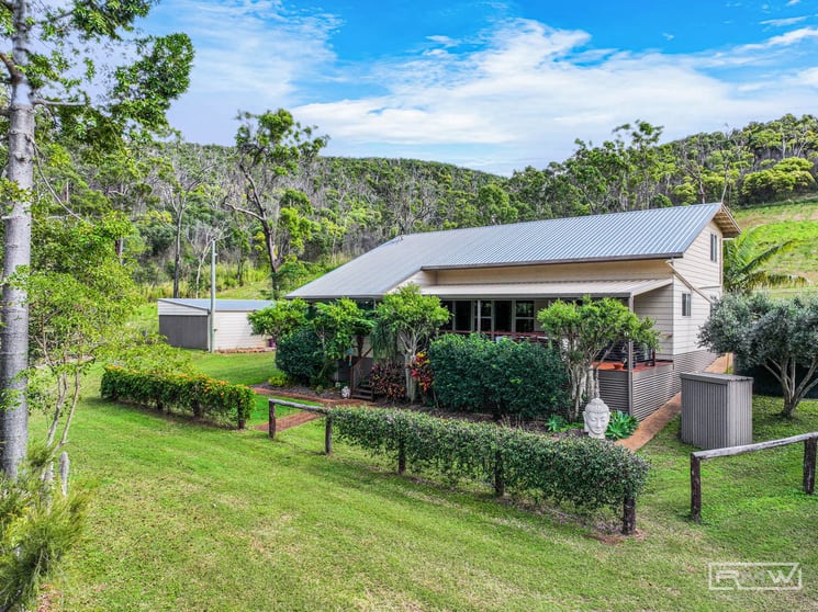 Click to view all images 54 Mount Rae Road Bungundarra QLD 4703 - Image 1