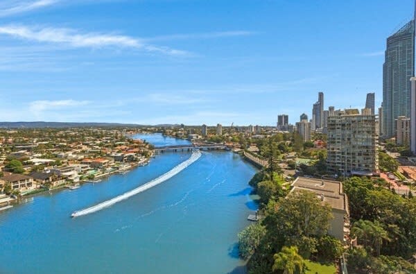 Click to view all images Management Rights business for sale in Surfers Paradise - Image 3
