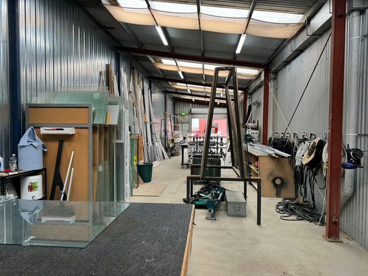 Click to view all images 16b/22 Walsh Road Warrnambool VIC 3280 - Image 3