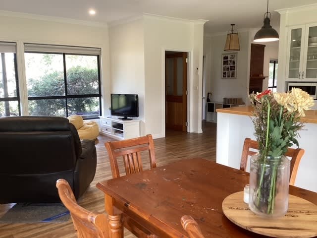 Click to view all images 25 Liddicoat Road Creswick VIC 3363 - Image 3