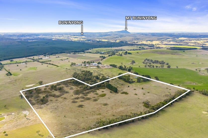 Click to view all images 150 Mckees Road Garibaldi VIC 3352 - Image 3