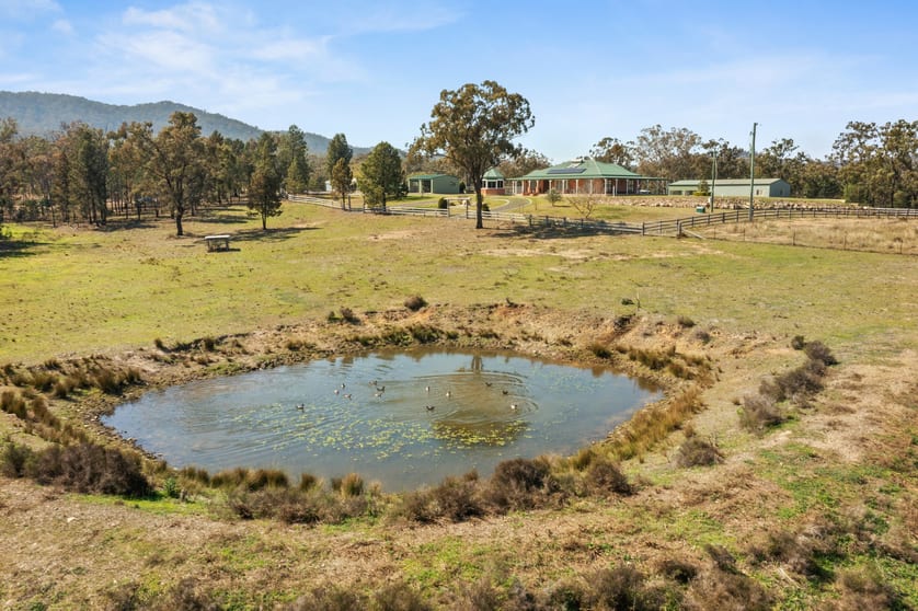 Click to view all images "Thane House" 102 Mount Gammie Road Thanes Creek QLD 4370 - Image 1