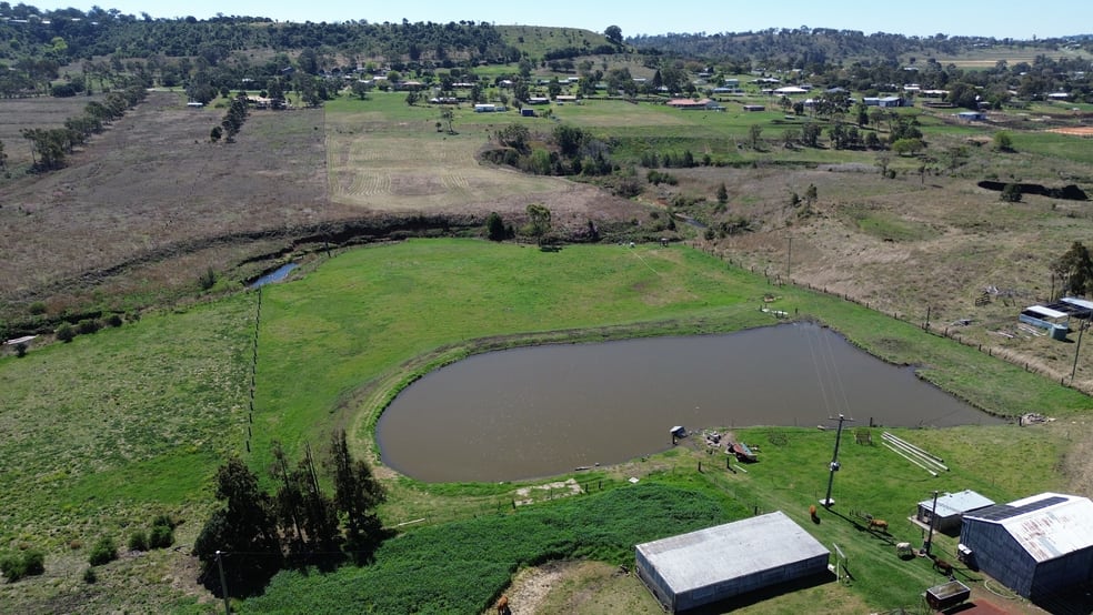 Click to view all images 122 Paulsens Road Gowrie Junction QLD 4352 - Image 2