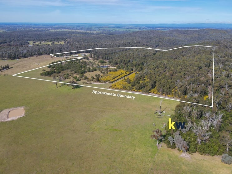 Click to view all images 110 Dawson Lane Seaton VIC 3858 - Image 1