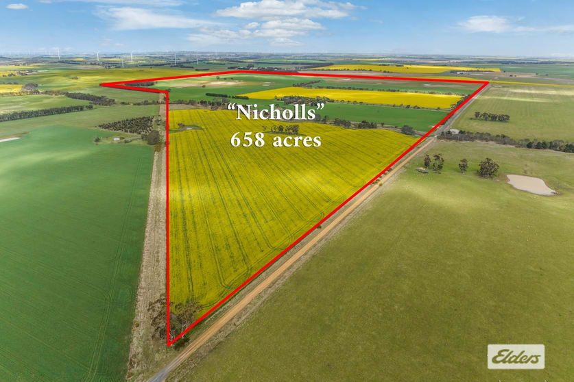 Click to view all images 759 Middle Creek Road Buangor VIC 3375 - Image 2