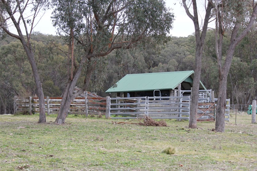 Click to view all images Black Mountain Falls Black Mountain Road Fosters Valley NSW 2795 - Image 3