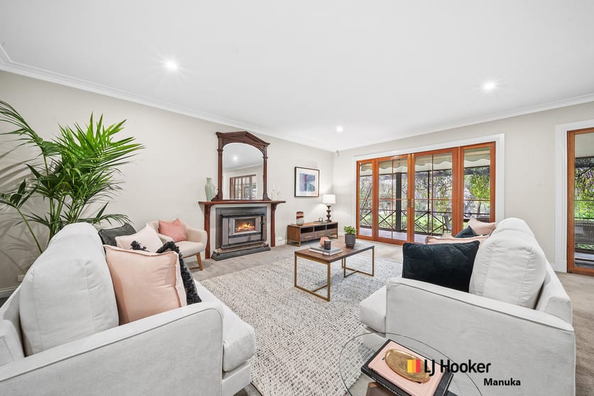 Click to view all images 1 Radcliffe Circuit "Clover Hill" Carwoola NSW 2620 - Image 2