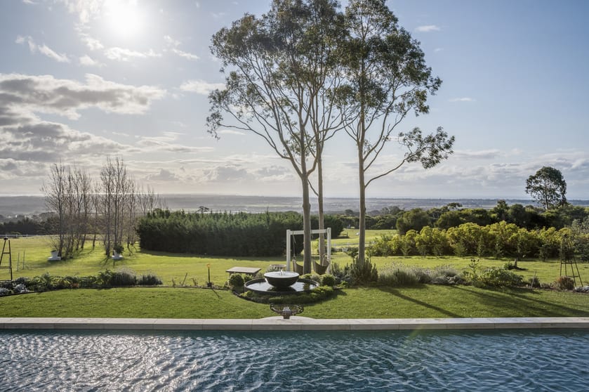 Click to view all images 105 Curzon Road Boneo VIC 3939 - Image 1