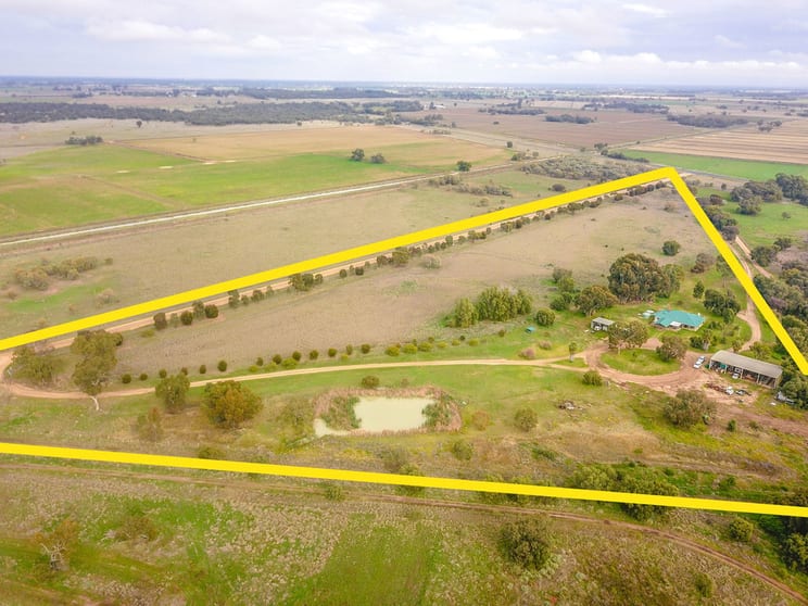 Click to view all images 'Moystn Park' 1432 North Aratula Road Deniliquin NSW 2710 - Image 2
