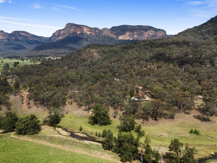 Click to view all images 399 The Gullies Road Glen Davis NSW 2846 - Image 2