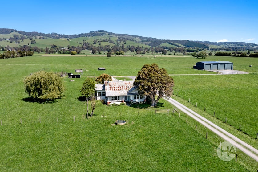Click to view all images 43 Cloverlea Road Cloverlea VIC 3822 - Image 1