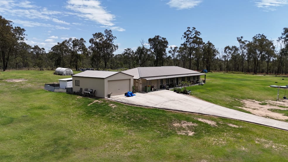 Click to view all images 20 Burgess Rd Laidley Heights QLD 4341 - Image 2