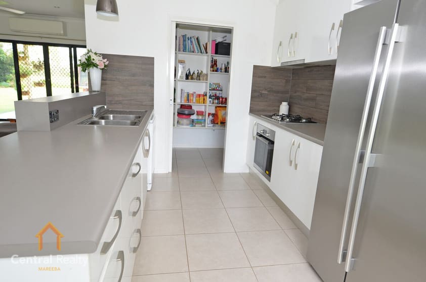 Click to view all images 171 Shanty Creek Road Mareeba QLD 4880 - Image 3