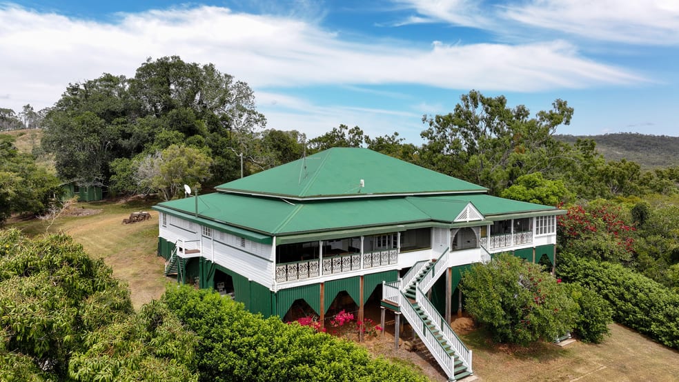 Click to view all images "Turkey Station Homestead & Selection" Turkey Beach Road Rodds Bay QLD 4678 - Image 3