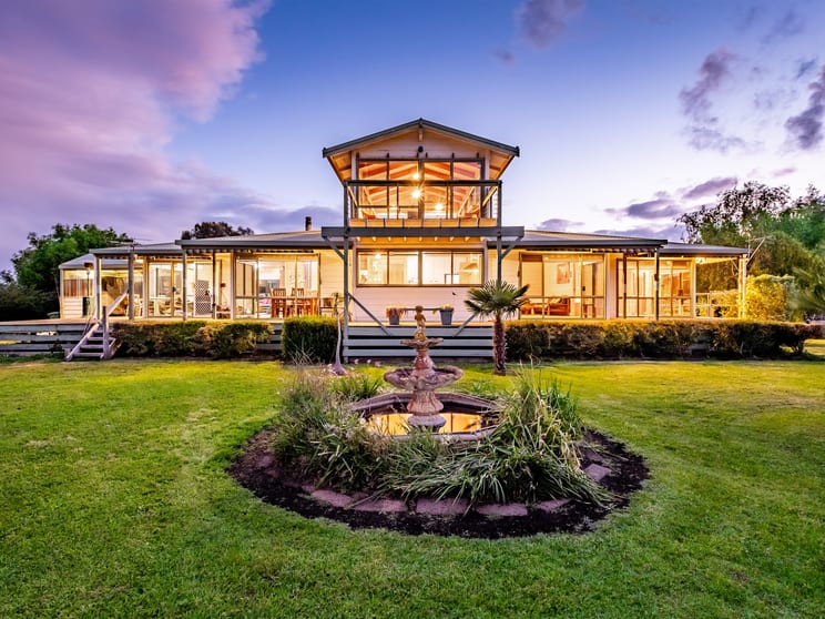Click to view all images 146 Queensferry Jetty Road Queensferry VIC 3984 - Image 3