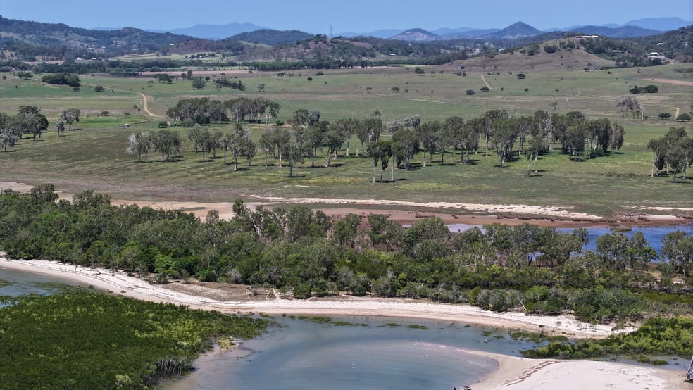 Click to view all images 54 Sants Road Habana QLD 4740 - Image 1