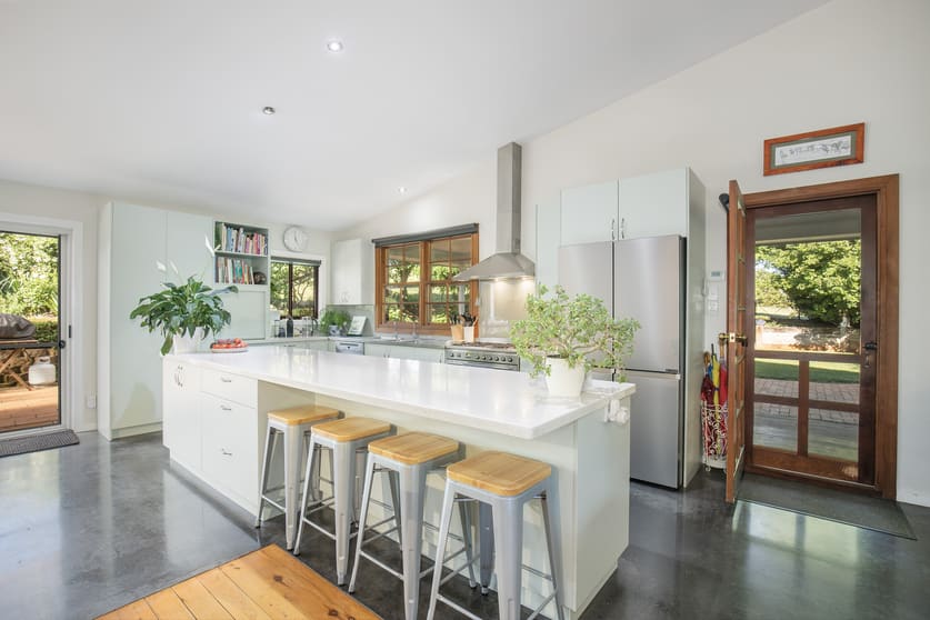 Click to view all images 311 Heathersleigh Road Kellys Plains NSW 2350 - Image 2