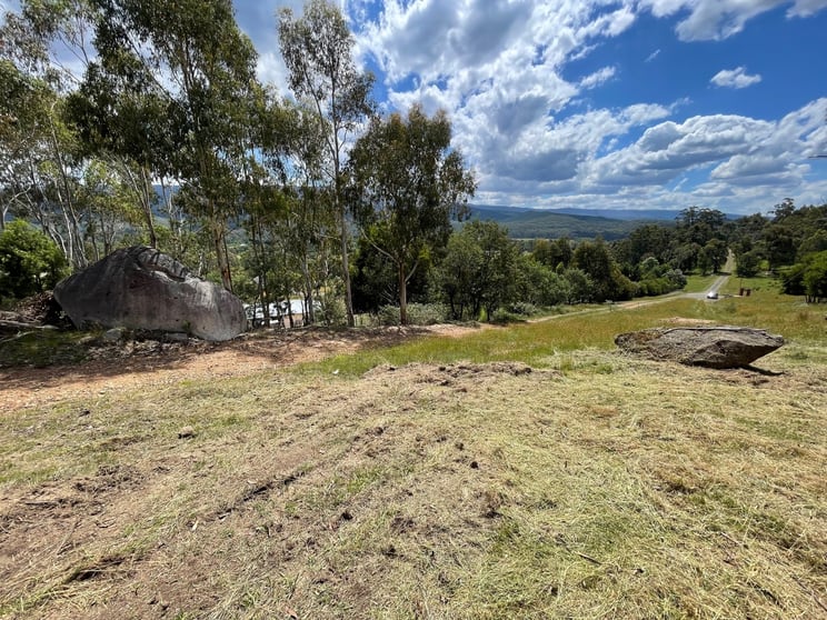 Click to view all images Buxton VIC 3711 - Image 2
