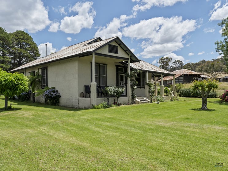 Click to view all images 84 Heaney Road Lima East VIC 3673 - Image 2
