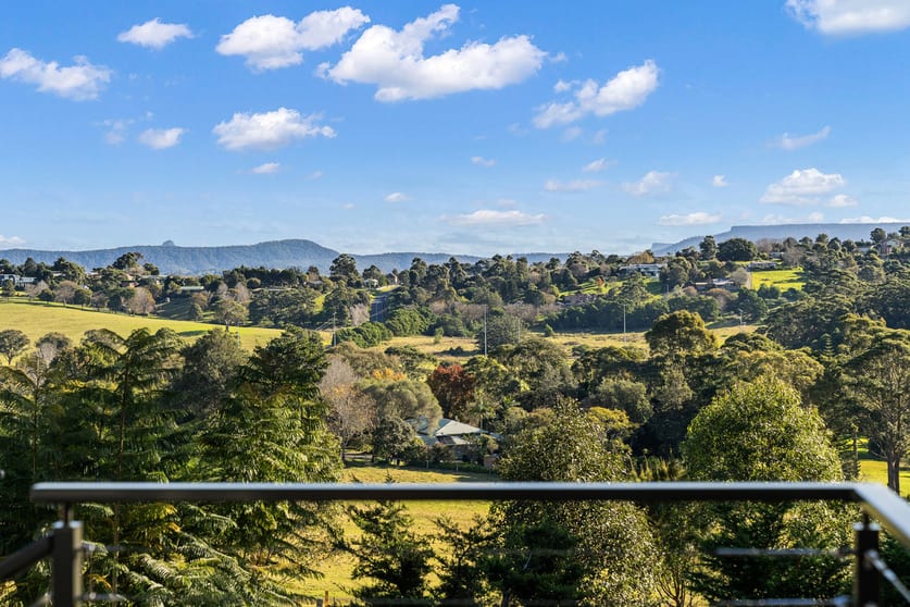 43 The Heights Narrawallee NSW 2539 - Image 1