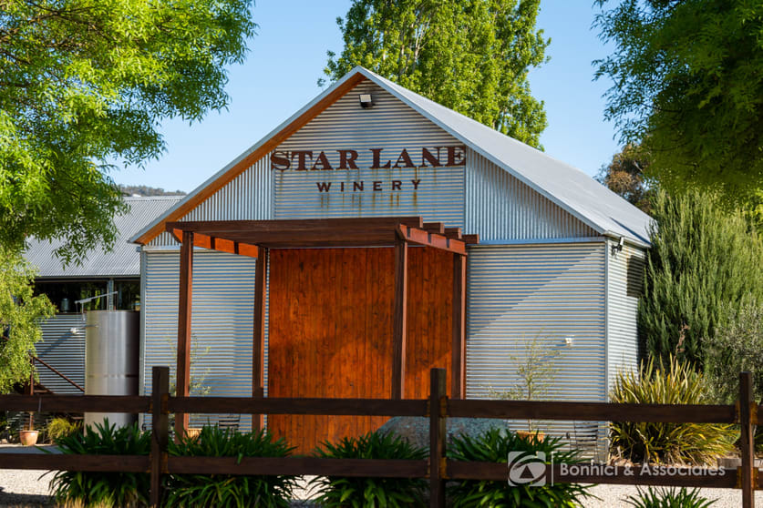 Click to view all images 51 Star Lane Wooragee VIC 3747 - Image 1