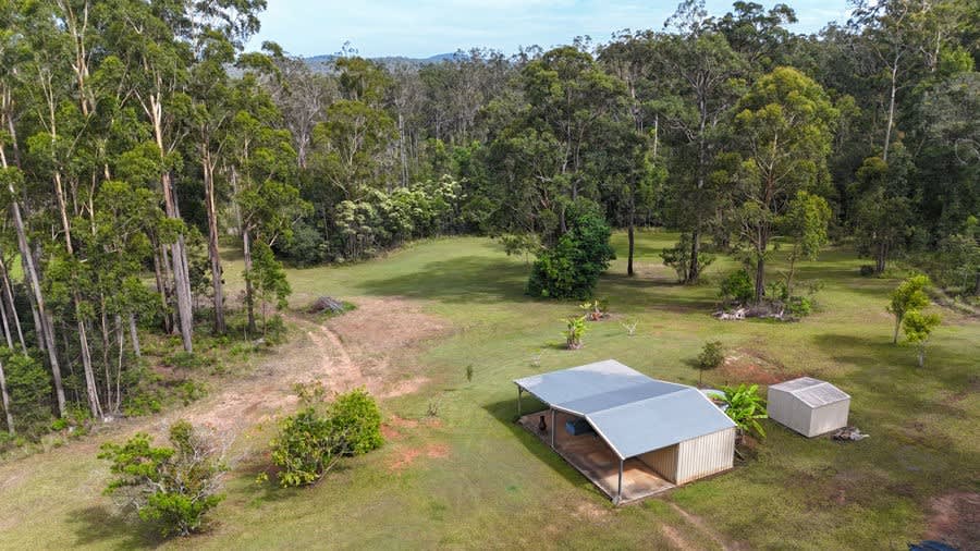 Click to view all images 184 Red Root Road Pillar Valley NSW 2462 - Image 2