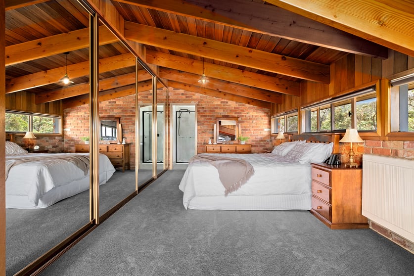 Click to view all images 105 Rankines Road St Andrews VIC 3761 - Image 3