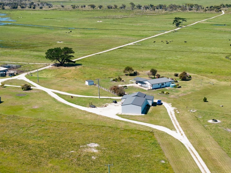 Click to view all images 2728 Waterhouse Road Waterhouse TAS 7262 - Image 2